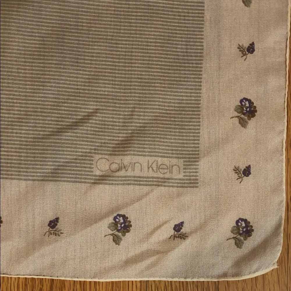 Calvin Klein beige scarf